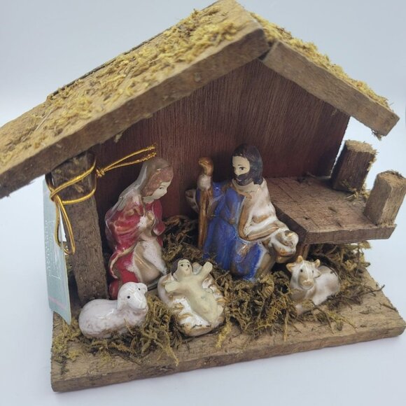 Christmas House Rustic Nativity Wooden Porcelain Moss Mary Joseph Baby Jesus - Picture 3 of 9
